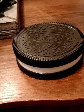 Vintage Nabisco Oreo Cookie Trinket/stash Box - 4.5" x 1.5"